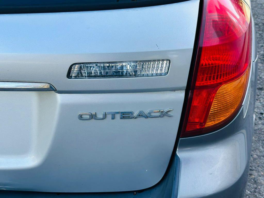 used 2006 Subaru Outback car, priced at $5,429