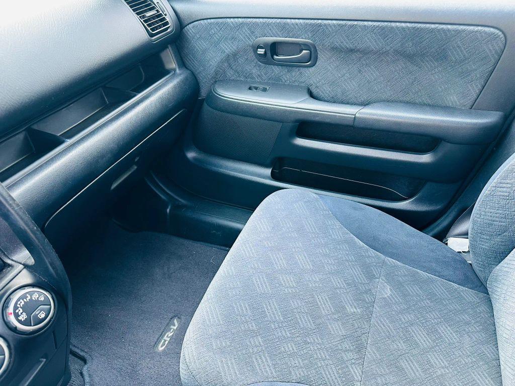 used 2006 Honda CR-V car, priced at $6,939
