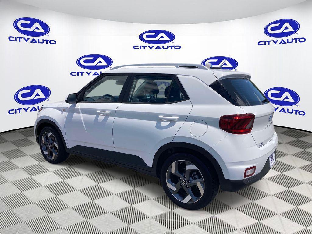 used 2025 Hyundai Venue car, priced at $20,010