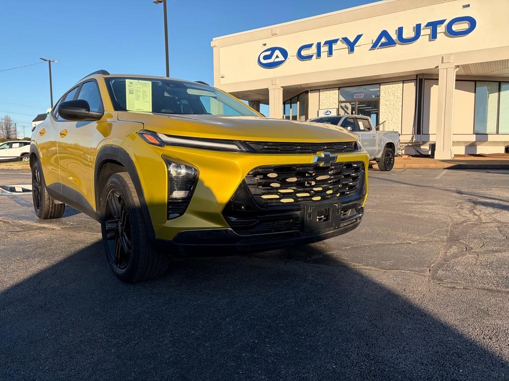 used 2024 Chevrolet Trax car, priced at $20,881