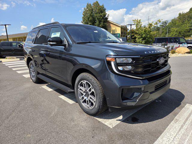 new 2025 Ford Expedition car, priced at $70,120