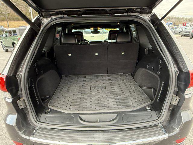 used 2020 Jeep Grand Cherokee car, priced at $19,995