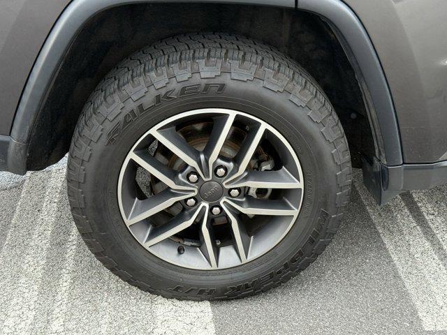 used 2020 Jeep Grand Cherokee car, priced at $19,995