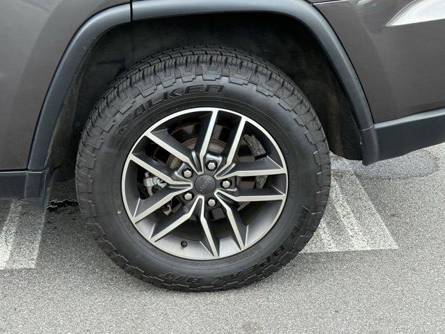 used 2020 Jeep Grand Cherokee car, priced at $19,995