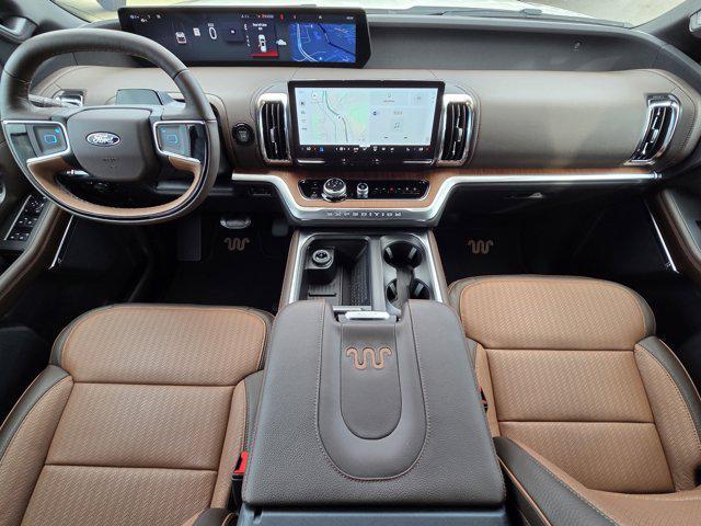 new 2025 Ford Expedition car, priced at $84,661