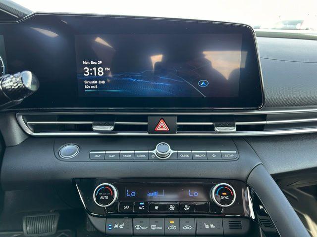 new 2025 Hyundai ELANTRA HEV car, priced at $27,285