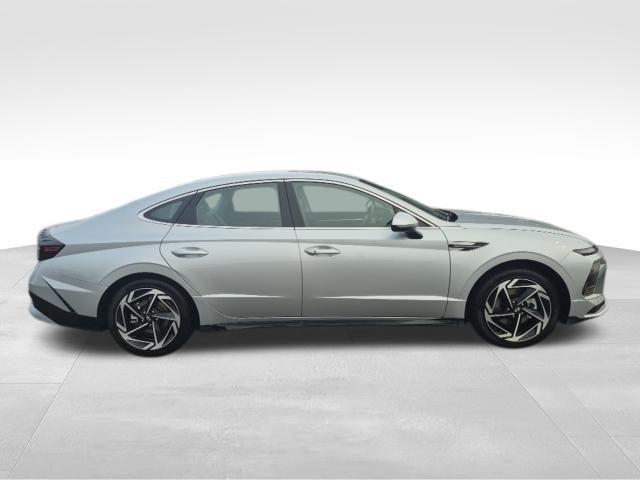 new 2026 Hyundai Sonata car, priced at $28,411