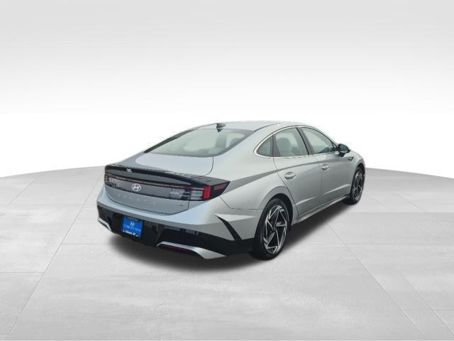 new 2026 Hyundai Sonata car, priced at $28,411