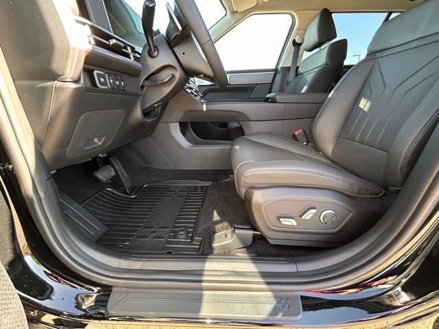 new 2026 Hyundai SANTA FE HEV car, priced at $37,367