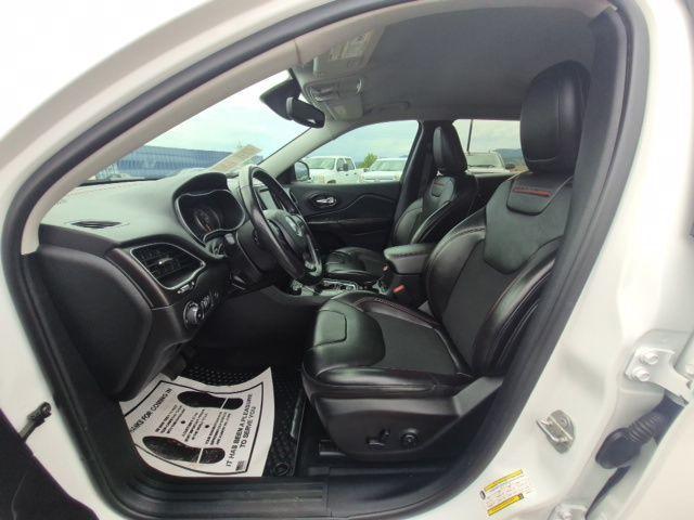 used 2020 Jeep Cherokee car, priced at $19,335