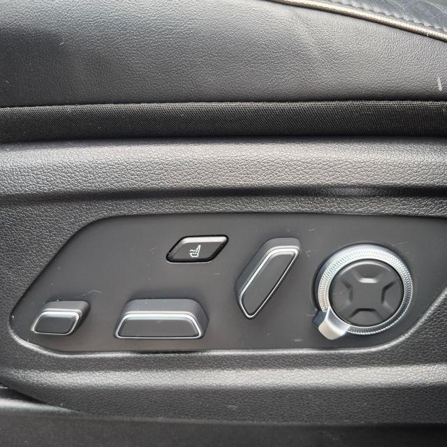 used 2025 Hyundai Palisade car, priced at $45,726