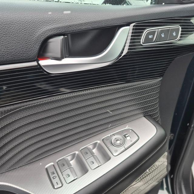 used 2025 Hyundai Palisade car, priced at $45,726