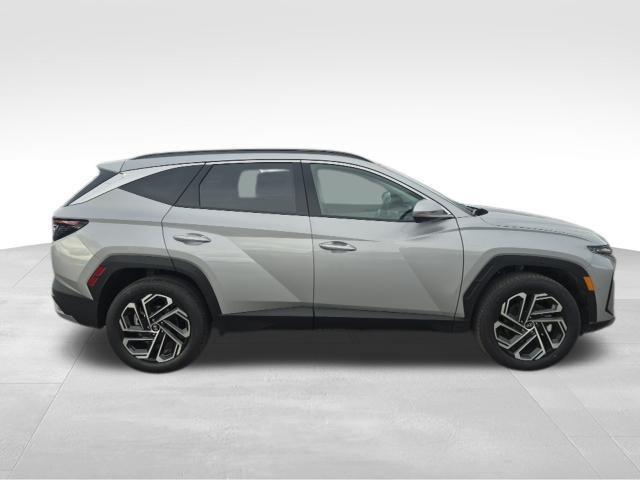 new 2026 Hyundai TUCSON Hybrid car, priced at $40,313