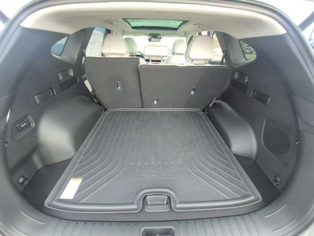 new 2026 Hyundai TUCSON Hybrid car, priced at $40,313