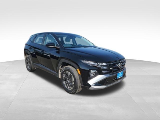 new 2026 Hyundai TUCSON Hybrid car, priced at $32,449