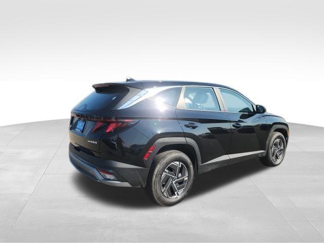 new 2026 Hyundai TUCSON Hybrid car, priced at $32,449