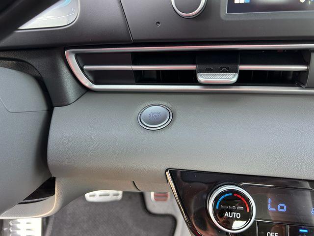 new 2025 Hyundai Elantra car, priced at $22,951