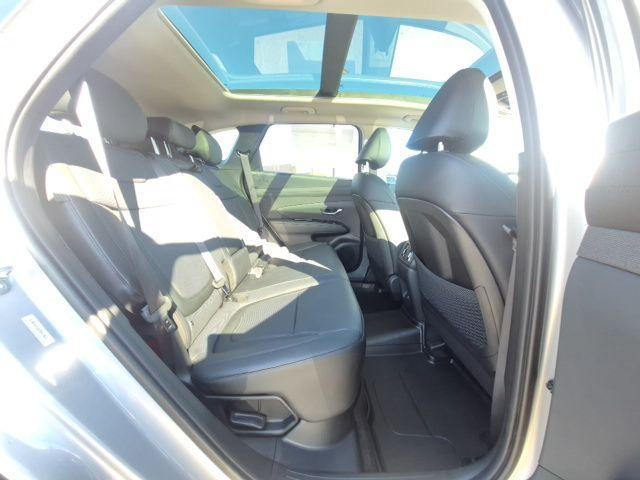 new 2026 Hyundai TUCSON Hybrid car, priced at $40,313