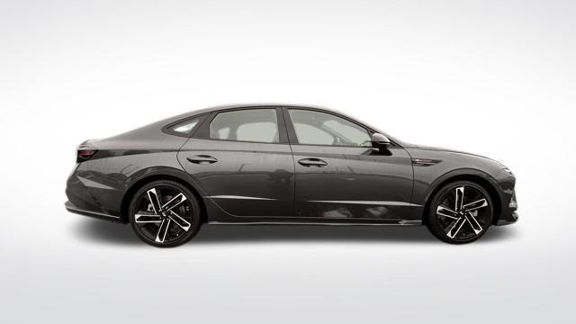 new 2026 Hyundai Sonata car, priced at $35,988