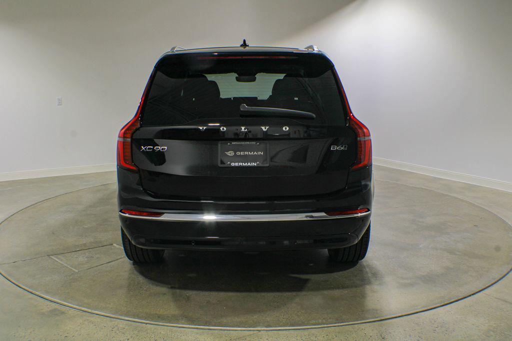 new 2026 Volvo XC90 car, priced at $75,270