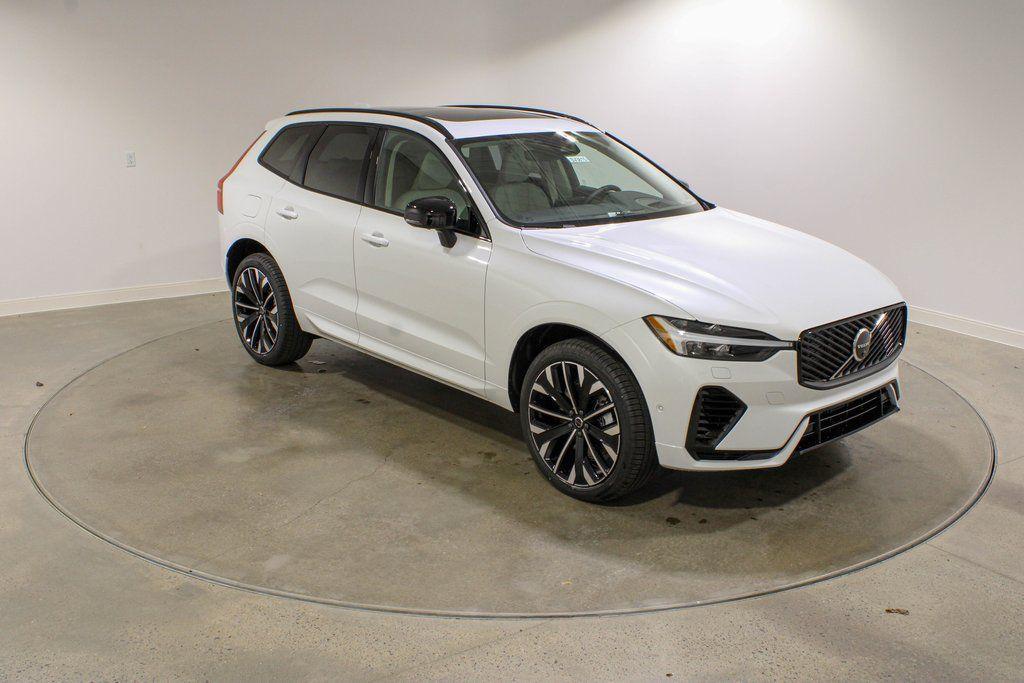 new 2026 Volvo XC60 Plug-In Hybrid car, priced at $75,235