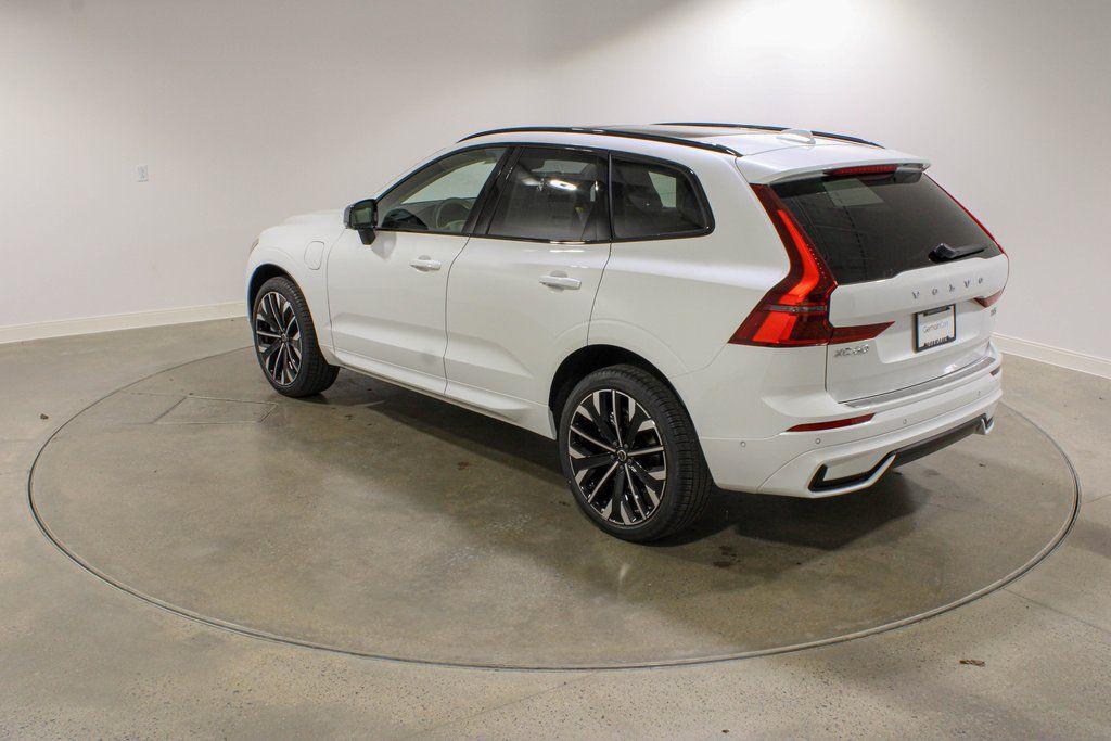 new 2026 Volvo XC60 Plug-In Hybrid car, priced at $75,235