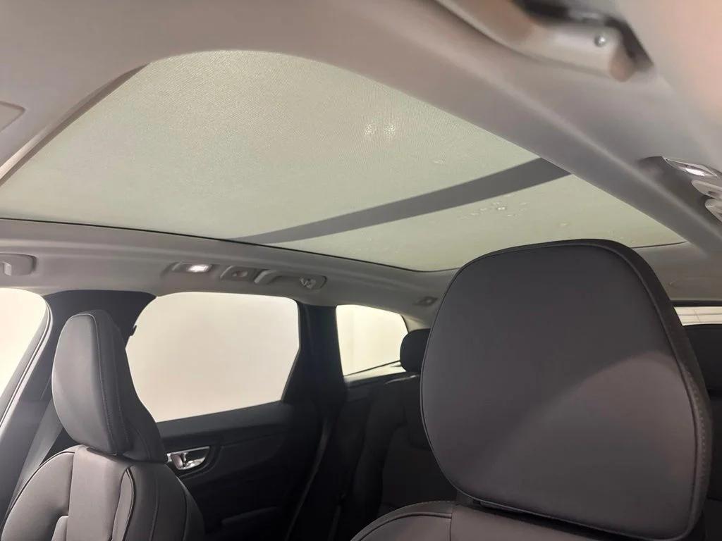 new 2026 Volvo XC60 car, priced at $59,279