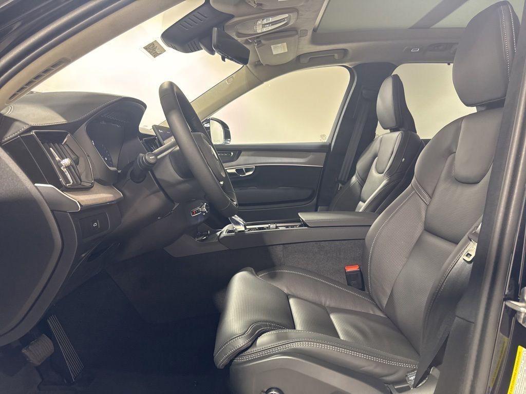 new 2026 Volvo XC90 car, priced at $78,655