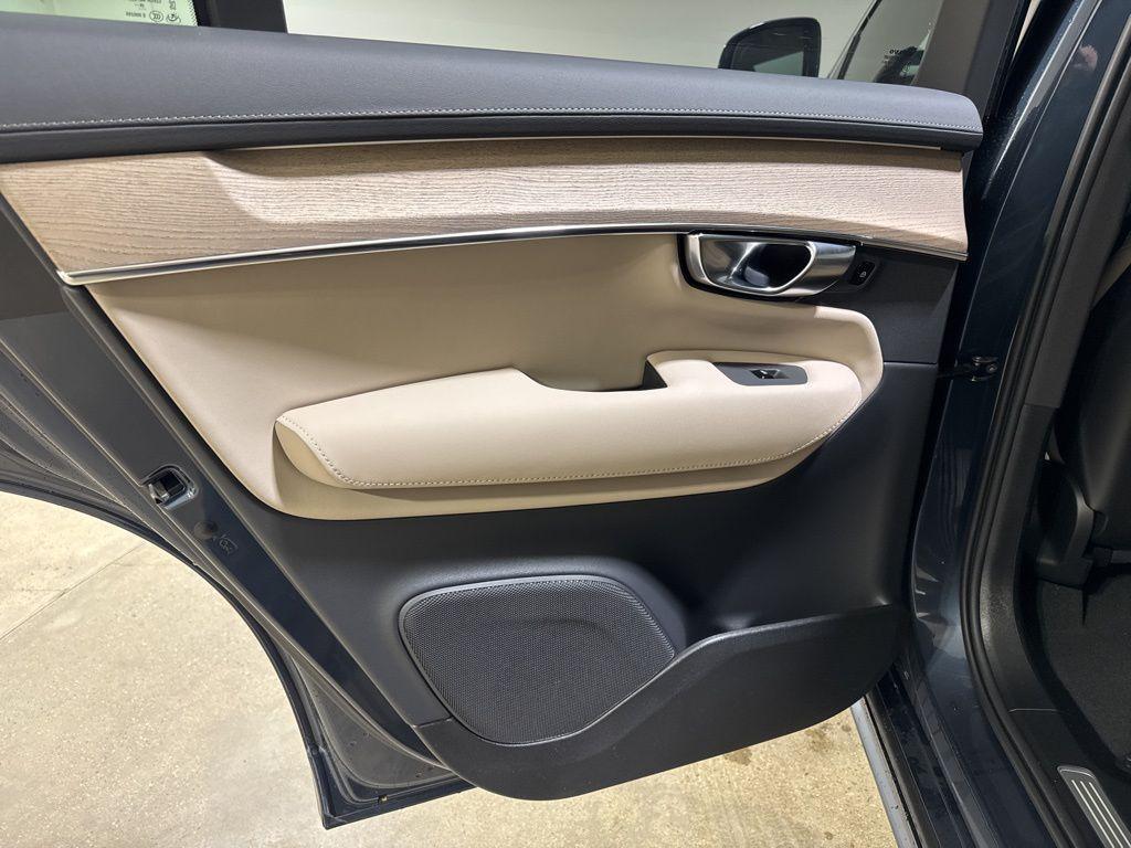 new 2026 Volvo XC90 car, priced at $71,945
