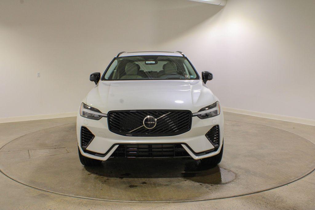 new 2026 Volvo XC60 Plug-In Hybrid car, priced at $75,235