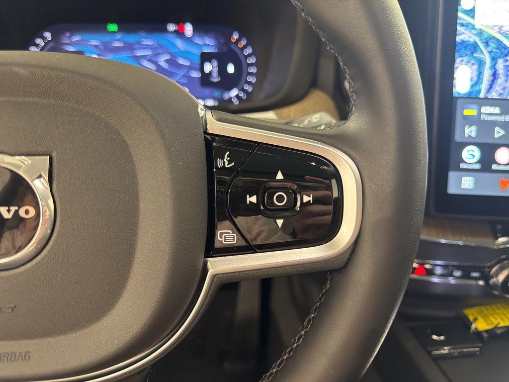 used 2026 Volvo XC60 car, priced at $51,888