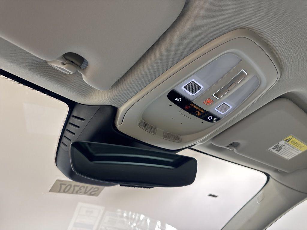 new 2026 Volvo XC60 car, priced at $64,055
