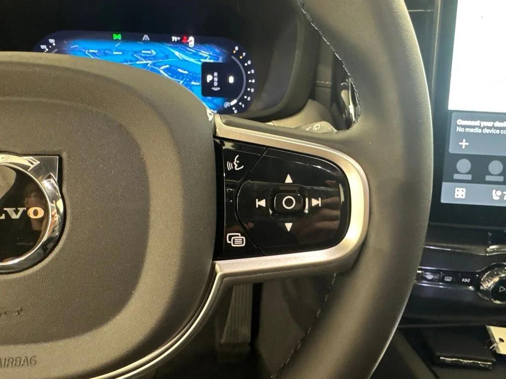 new 2026 Volvo XC60 car, priced at $67,154