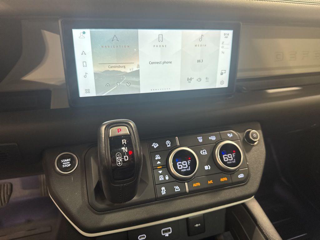 used 2021 Land Rover Defender car, priced at $40,900