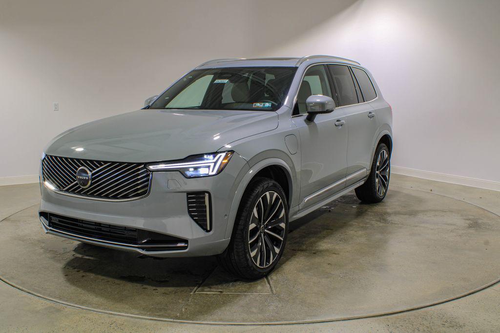 new 2026 Volvo XC90 Plug-In Hybrid car, priced at $81,875