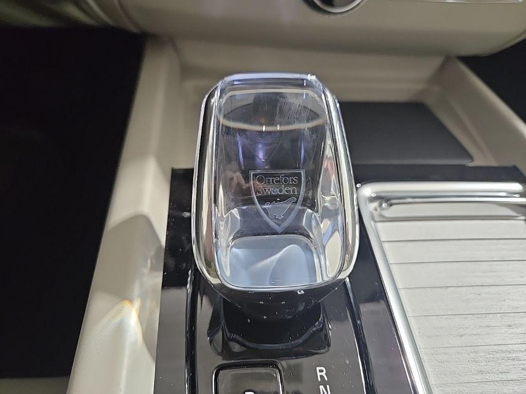 new 2026 Volvo XC60 car, priced at $63,935