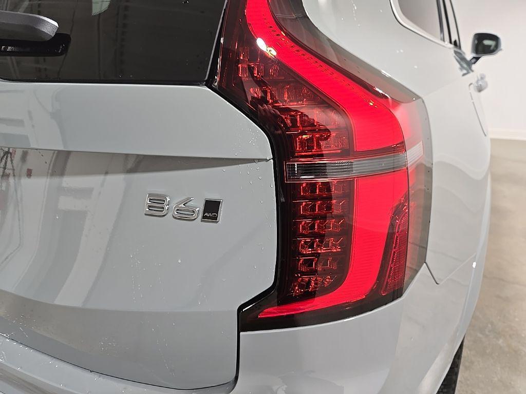 new 2026 Volvo XC90 car, priced at $71,405