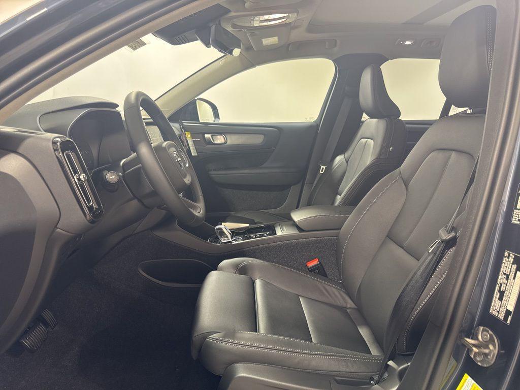 new 2026 Volvo XC40 car, priced at $54,200