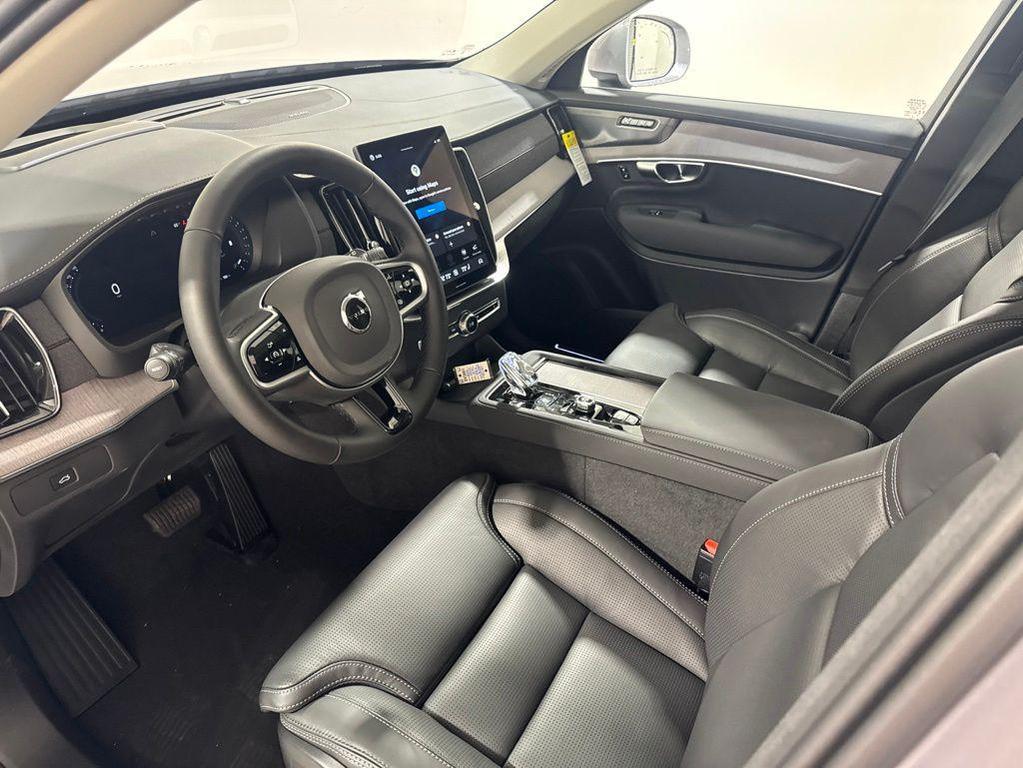 new 2026 Volvo XC90 car, priced at $75,655