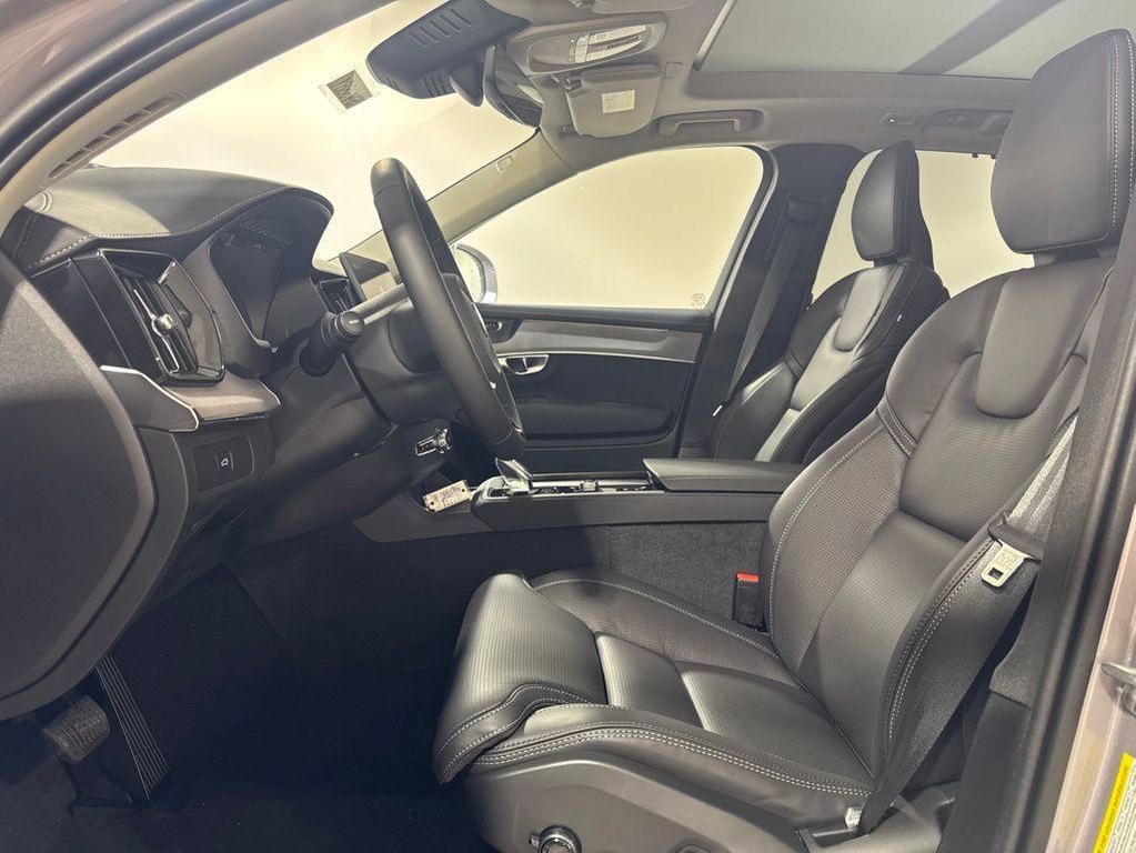 new 2026 Volvo XC90 car, priced at $75,655