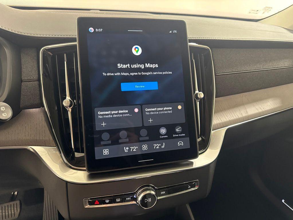 new 2026 Volvo XC90 car, priced at $75,655