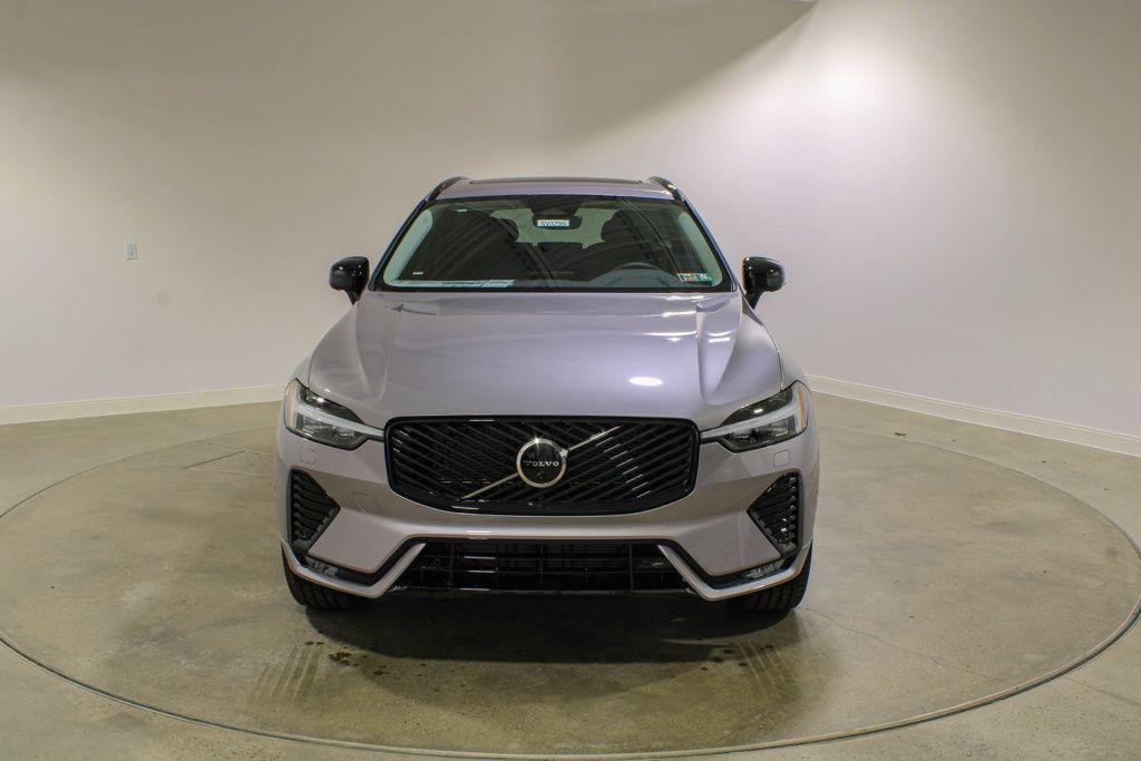 new 2026 Volvo XC60 car, priced at $58,105