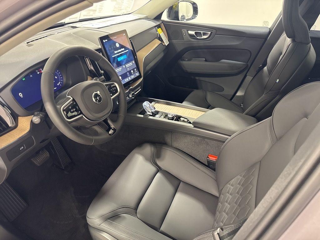 new 2026 Volvo XC60 car, priced at $58,105
