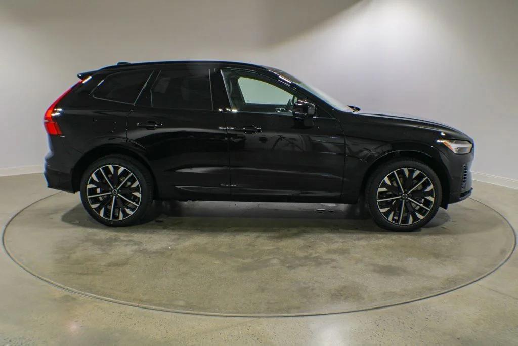 new 2026 Volvo XC60 Plug-In Hybrid car, priced at $75,344