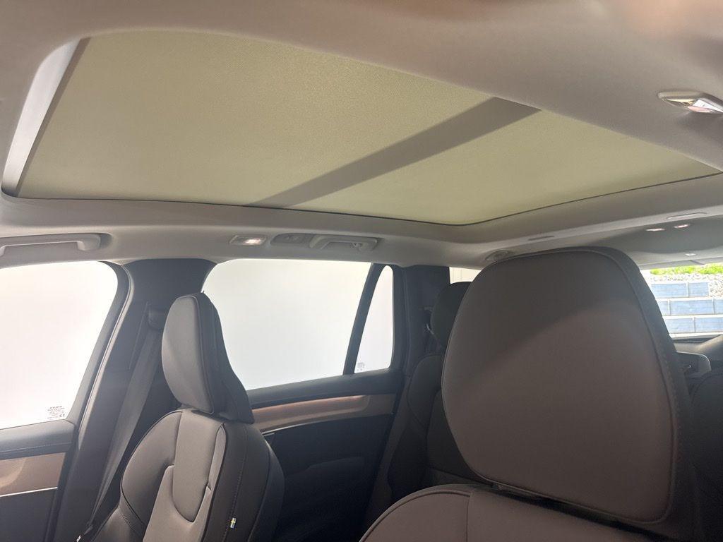 new 2026 Volvo XC90 car, priced at $62,970