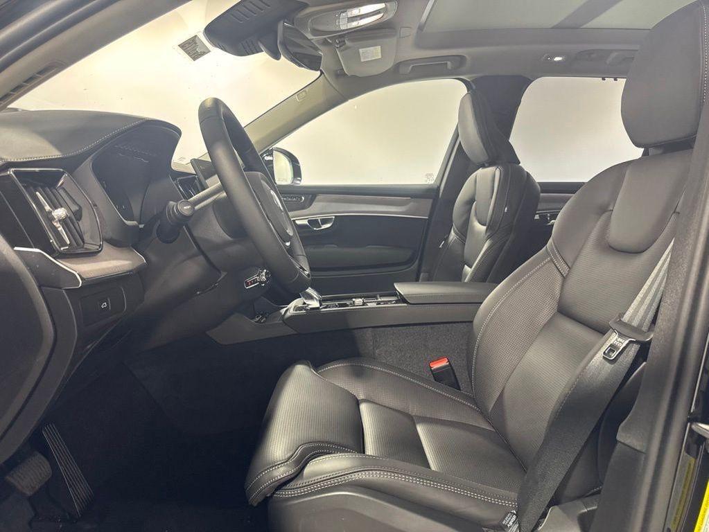 new 2026 Volvo XC90 car, priced at $72,705