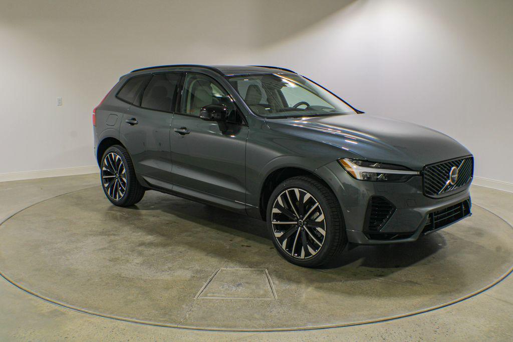 new 2026 Volvo XC60 Plug-In Hybrid car, priced at $75,320