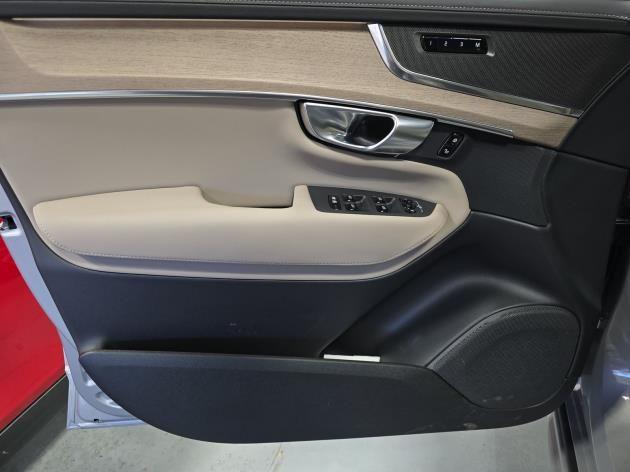 used 2025 Volvo XC90 car, priced at $57,988