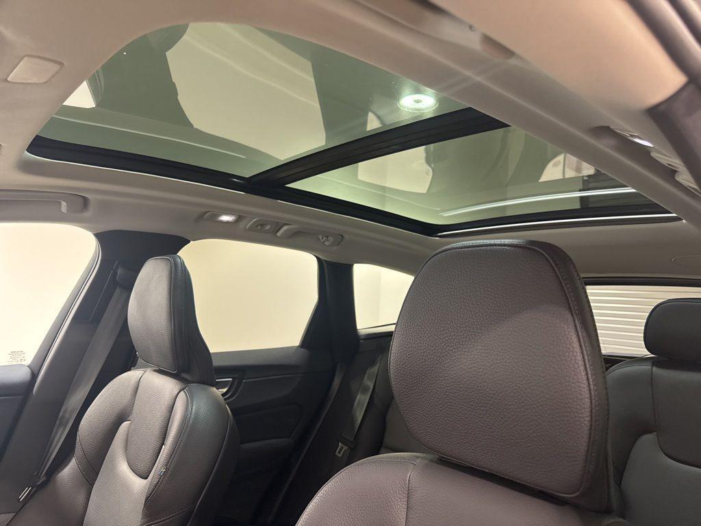 used 2024 Volvo XC60 car, priced at $40,988