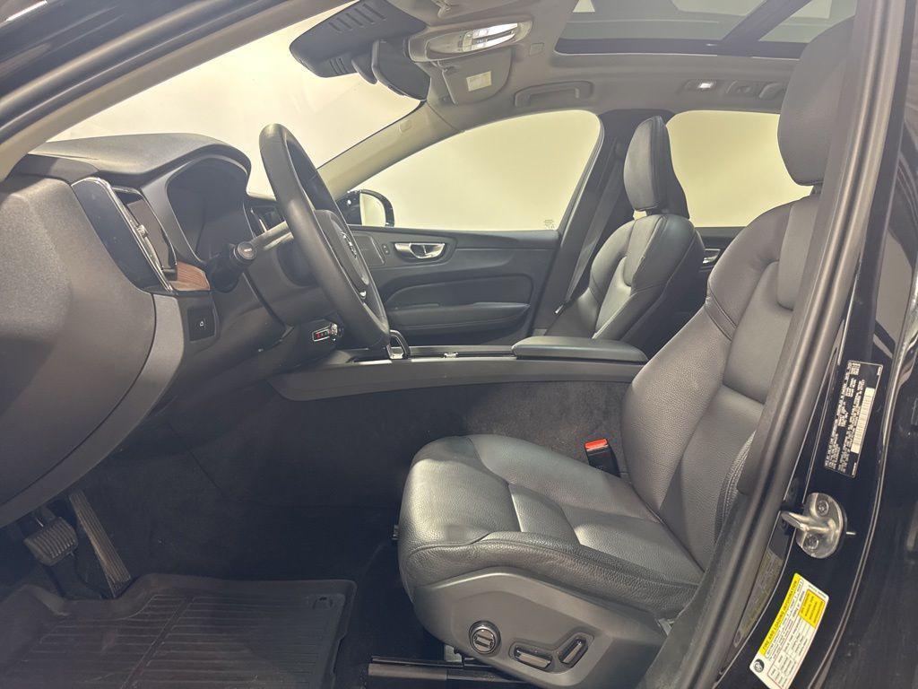 used 2024 Volvo XC60 car, priced at $40,988